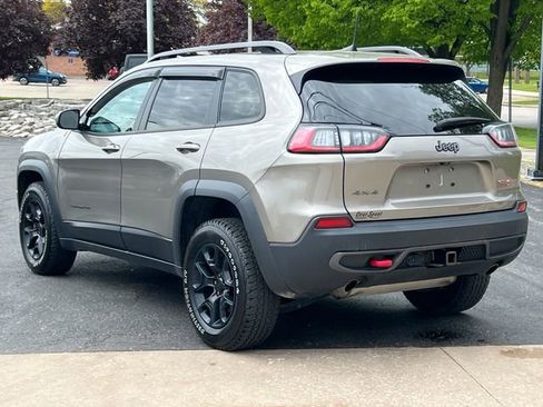Used 2020 Jeep Cherokee Trailhawk w/ Cold Weather Group AWD/4WD image 11
