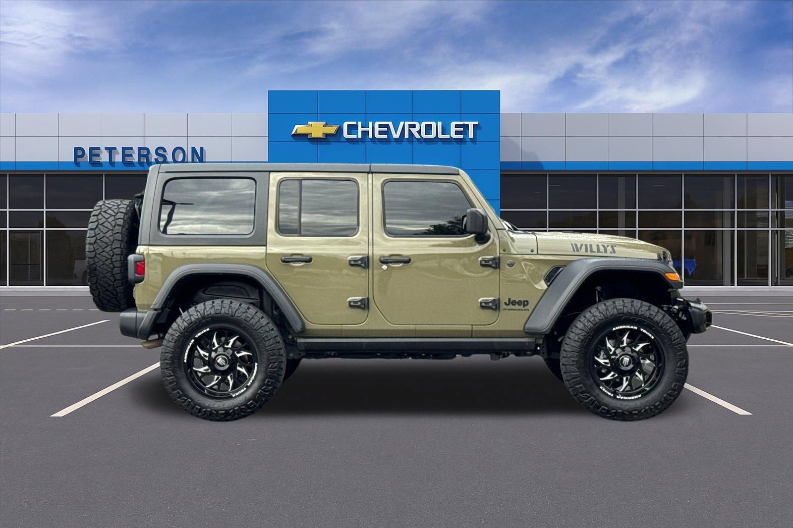 Used 2025 Jeep Wrangler Unlimited Sport AWD/4WD image 3