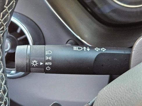 Used 2022 Chevrolet Camaro LT image 16