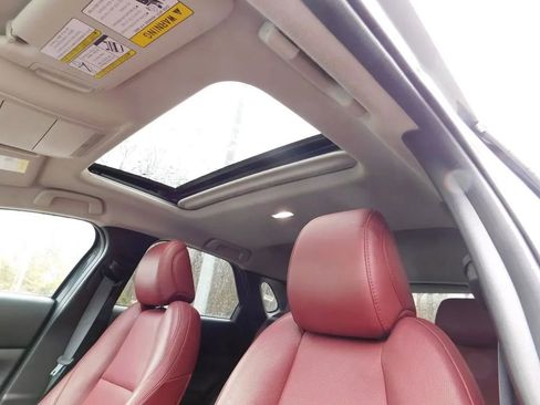 Used 2024 MAZDA CX-30 AWD 2.5 S w/ Preferred Package image 16