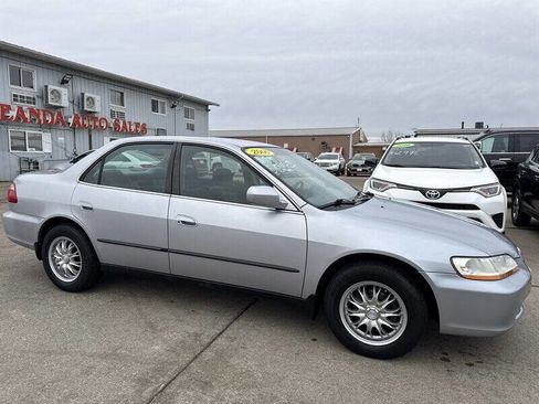Used 2000 Honda Accord LX image 10