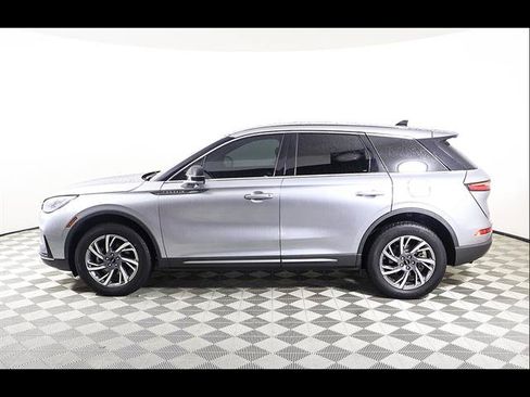 Used 2023 Lincoln Corsair FWD w/ Equipment Group 101A image 3