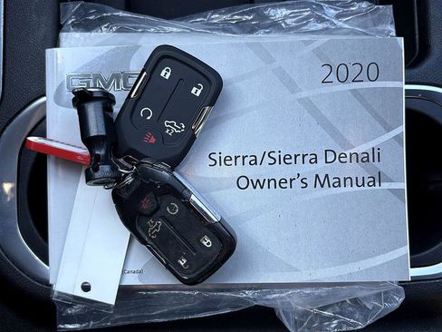 Used 2020 GMC Sierra 1500 AT4 w/ AT4 Premium Package image 29