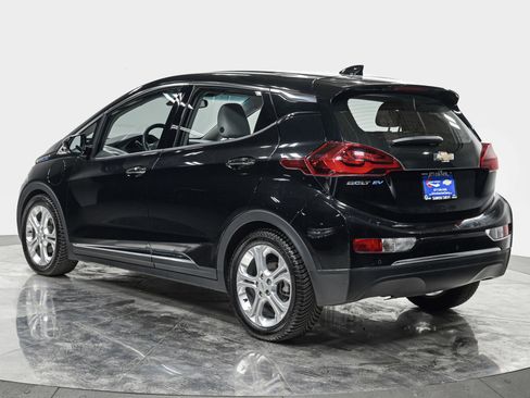 Used 2021 Chevrolet Bolt LT FWD image 4