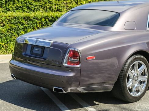 Used 2010 Rolls-Royce Phantom Coupe RWD image 14