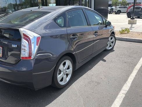 Used 2012 Toyota Prius Five FWD image 4