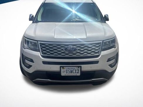 Used 2017 Ford Explorer Platinum AWD/4WD image 1