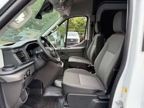 New 2026 Ford Transit 250 148 Medium Roof RWD image 14