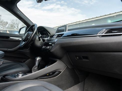 Used 2016 BMW X1 xDrive28i image 19