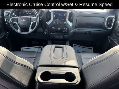 Certified 2022 Chevrolet Silverado 2500 LTZ w/ LTZ Convenience Package image 22