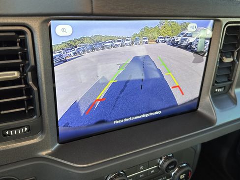 New 2025 Ford Bronco Badlands image 26