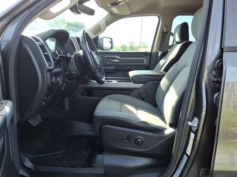 Used 2020 RAM 1500 Big Horn AWD/4WD image 13
