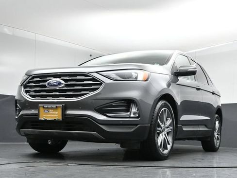 Certified 2024 Ford Edge Titanium AWD/4WD image 38