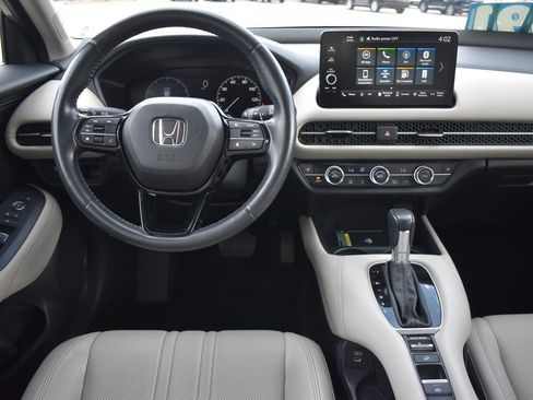 Used 2024 Honda HR-V EX-L image 17