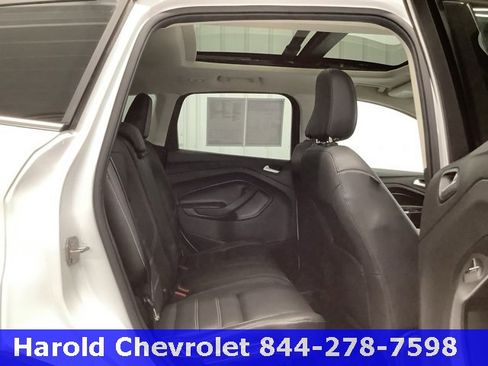 Used 2019 Ford Escape SEL w/ Sun & Style Package image 9