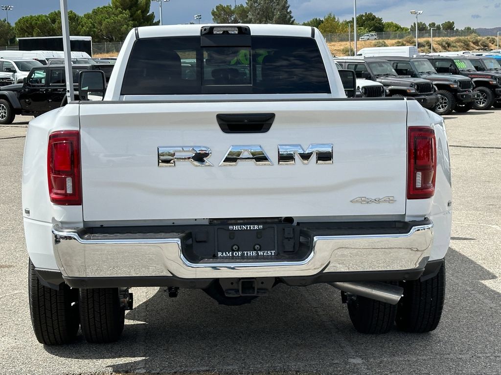New 2026 RAM 3500 Tradesman AWD/4WD image 6