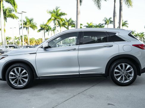 Used 2019 INFINITI QX50 Luxe w/ Navigation Package image 21