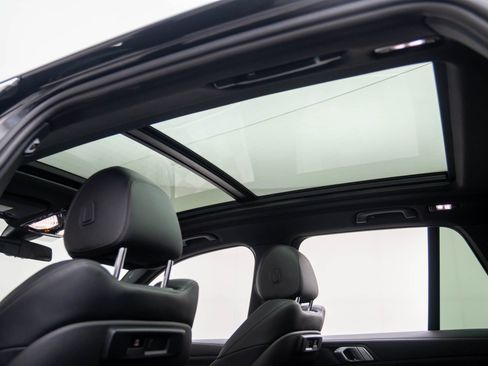 Used 2023 BMW X5 xDrive40i w/ Premium Package image 19