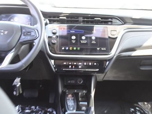 Used 2023 Chevrolet Bolt EUV LT FWD image 15