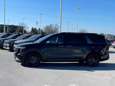 New 2026 Kia Carnival SX Prestige FWD image 4