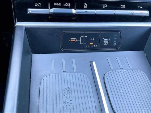 Certified 2025 Hyundai Santa Fe SEL image 33