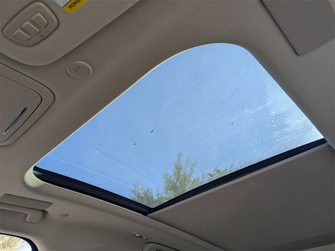 Used 2020 Lincoln Aviator Reserve w/ Equipment Group 201A image 16