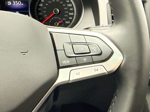 Used 2020 Volkswagen Atlas Cross Sport SE image 12