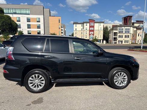 Used 2023 Lexus GX 460 Premium w/ Premium Plus Package AWD/4WD image 6