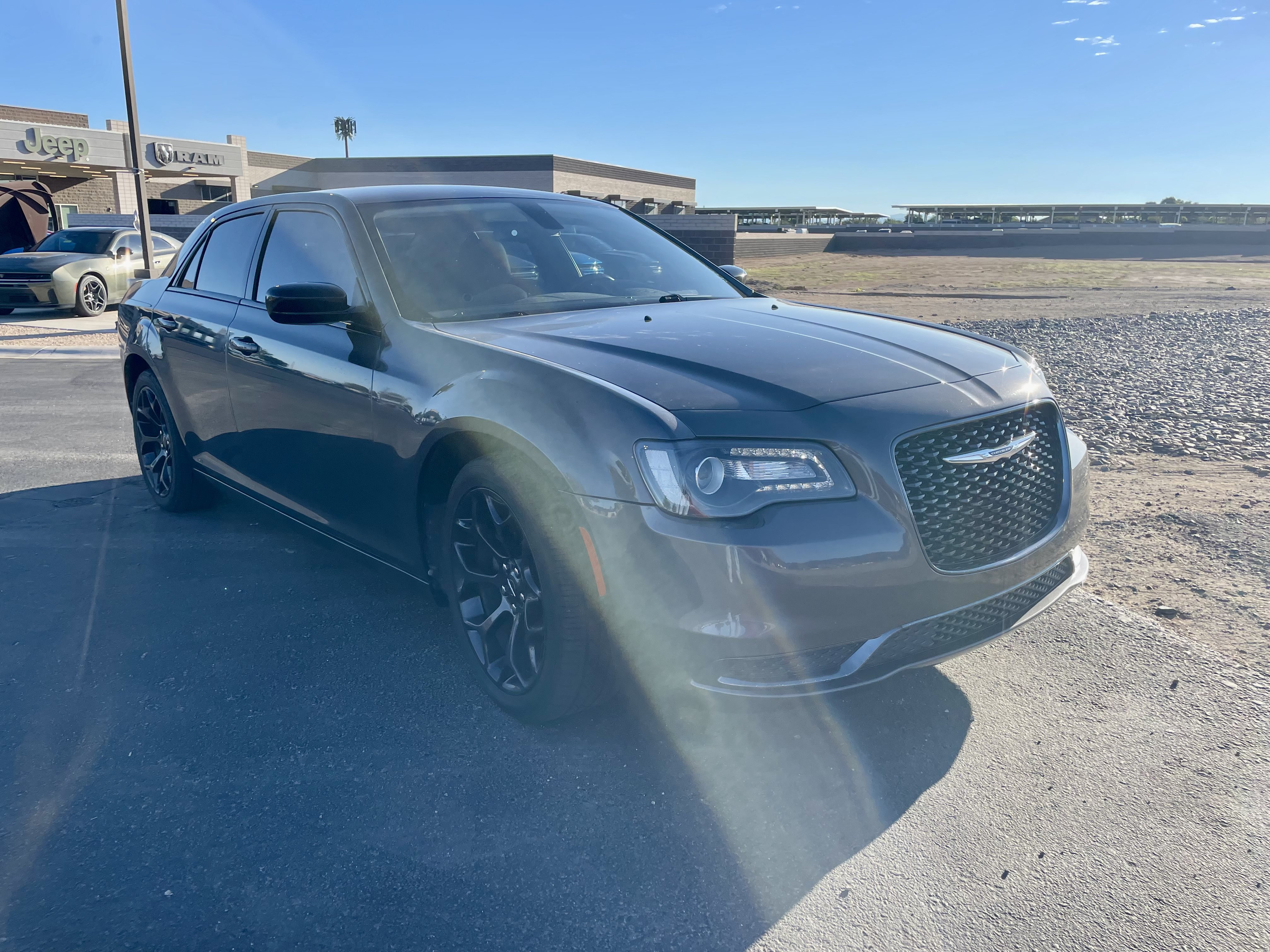 Used 2020 Chrysler 300 Touring w/ Sport Appearance Package RWD image 7