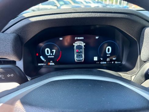 Used 2026 Ford Explorer Active RWD image 38