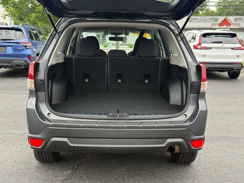 Used 2021 Subaru Forester AWD/4WD image 5