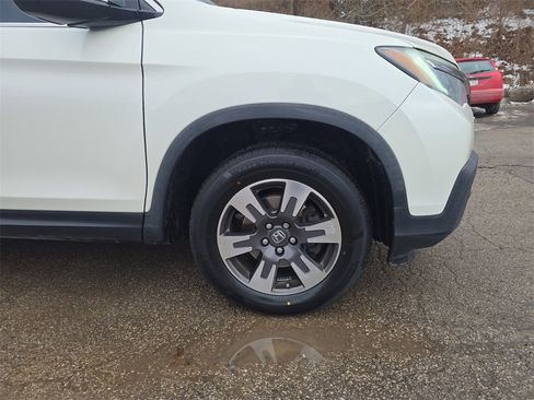 Used 2019 Honda Ridgeline RTL-E image 2