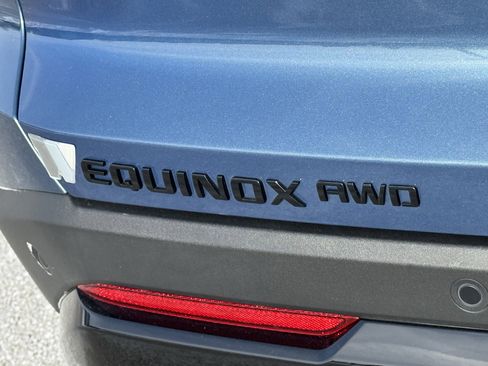 Used 2025 Chevrolet Equinox RS w/ Convenience Package III image 46