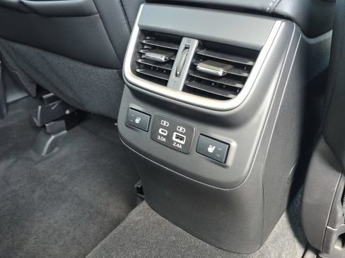 Used 2025 Subaru Outback Touring XT AWD/4WD image 19