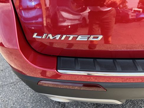 Used 2021 Ford Explorer Limited w/ Hybrid Equipment Group 310A AWD/4WD image 32