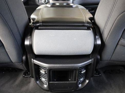 Used 2020 RAM 1500 Big Horn AWD/4WD image 36