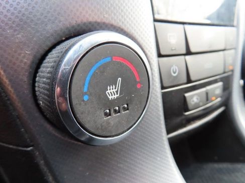 Used 2012 Chevrolet Cruze LTZ image 24