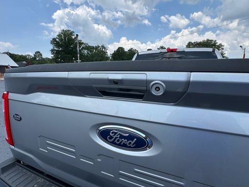 Used 2021 Ford F150 Lariat w/ Equipment Group 502A High AWD/4WD image 8