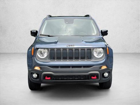 Used 2023 Jeep Renegade Trailhawk AWD/4WD image 2