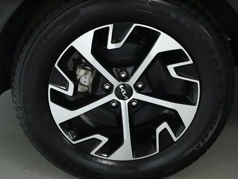 Used 2023 Kia Sportage EX FWD image 12