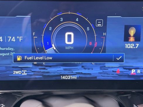 Used 2025 Chevrolet Suburban LS AWD/4WD image 46