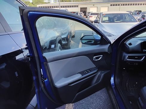 Used 2025 Kia K4 FWD image 9