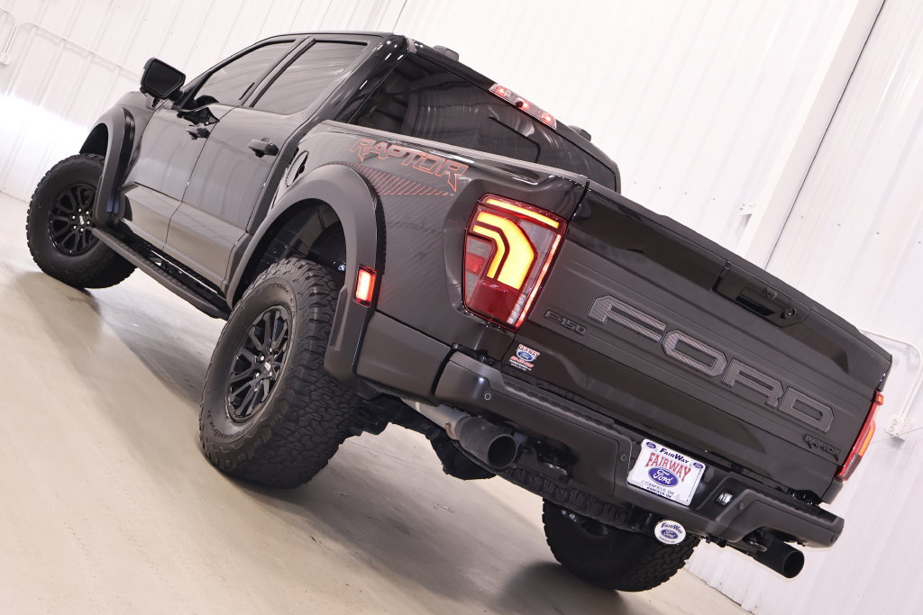 Used 2026 Ford F150 Raptor AWD/4WD image 43