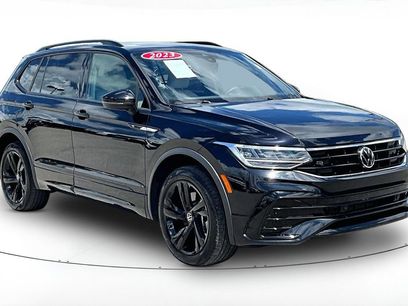 Certified 2023 Volkswagen Tiguan SE R-Line