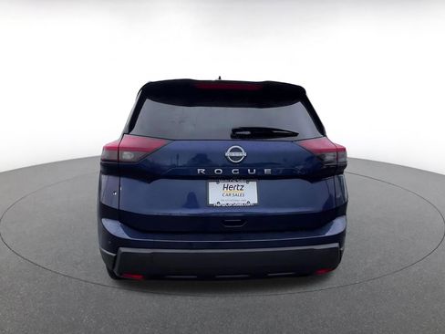 Used 2025 Nissan Rogue SV image 12