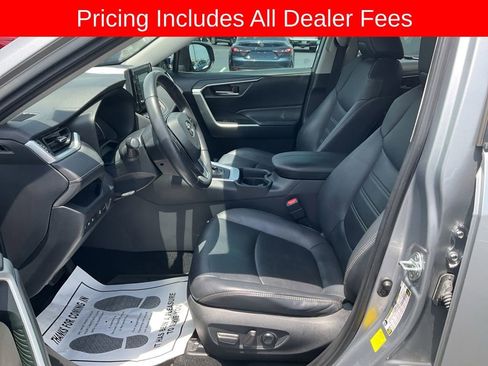 Used 2019 Toyota RAV4 XLE Premium w/ Cold Weather Package FWD image 2