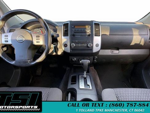 Used 2011 Nissan Frontier SV w/ SV Premium Utility Pkg image 16