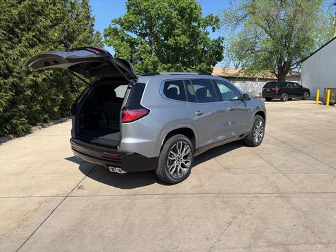 New 2026 GMC Acadia Denali Ultimate AWD/4WD image 34