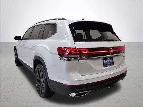 New 2026 Volkswagen Atlas SE AWD/4WD image 10