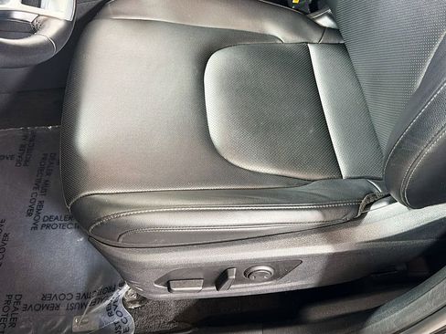 Used 2023 Kia Sportage EX image 20